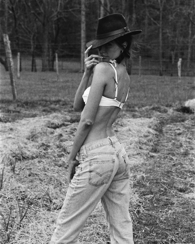Photo of model Alexis Bumgarner - ID 719474