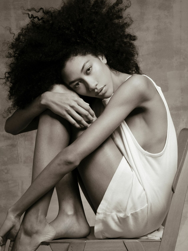 Photo of model Aoki Lee Simmons - ID 720138