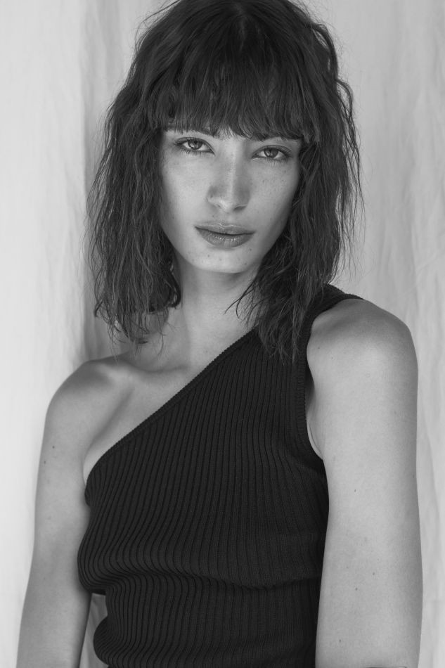 Photo of model Bela Palacio - ID 720952
