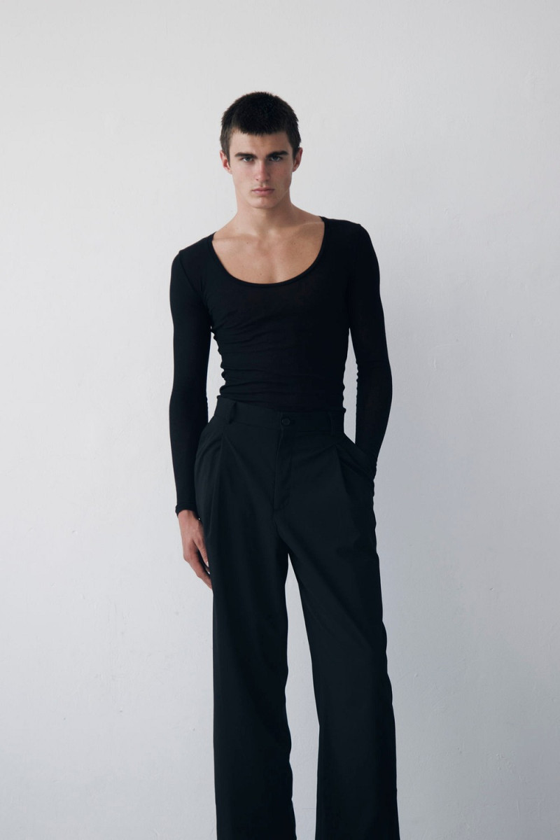 Photo of model Isidro Lopez - ID 722098