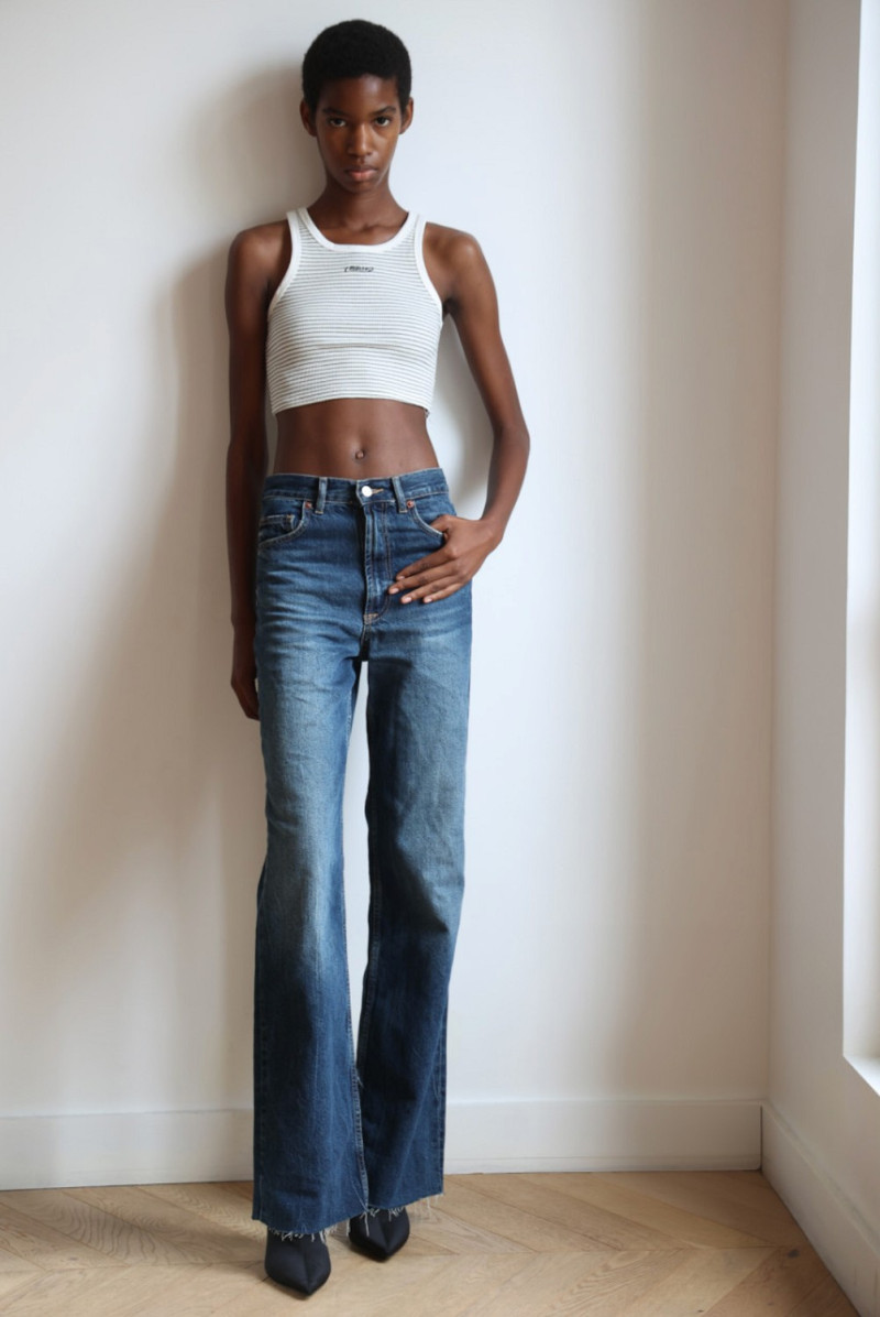 Photo of model Yuliana Perez - ID 722178