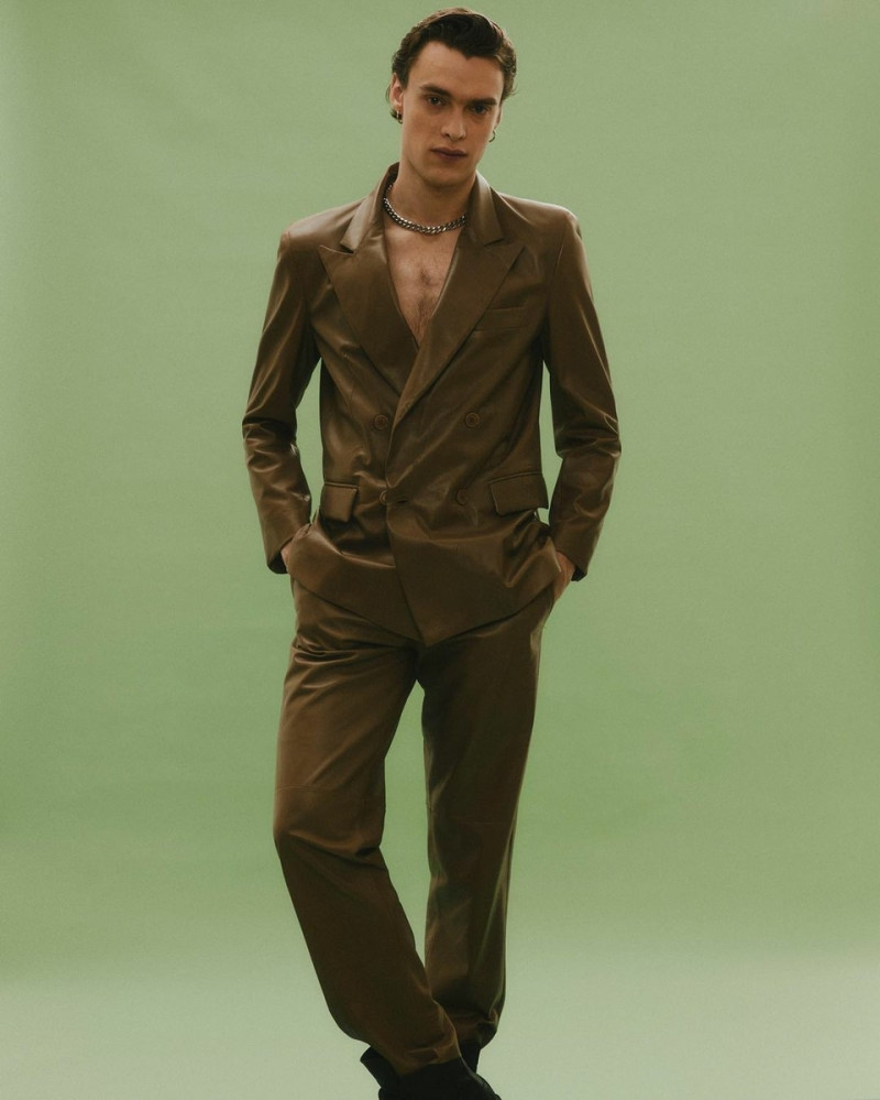 Photo of model Simon Kuzmickas - ID 722196