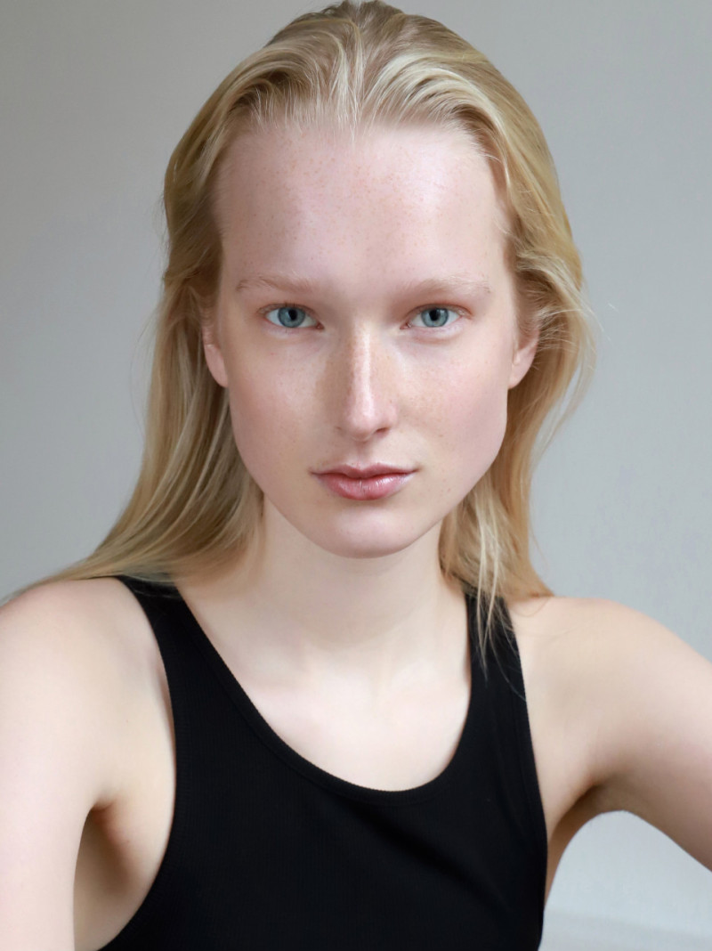 Photo of model Sigrid Hagen - ID 722506