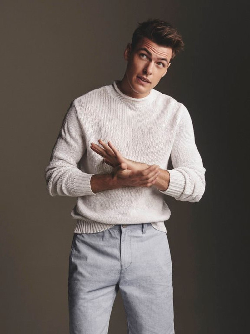 Photo of model Filip Wolfe - ID 722548