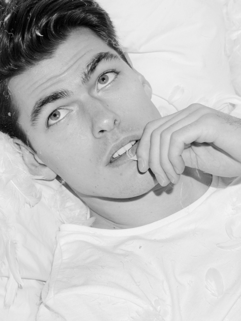 Photo of model Filip Wolfe - ID 722552