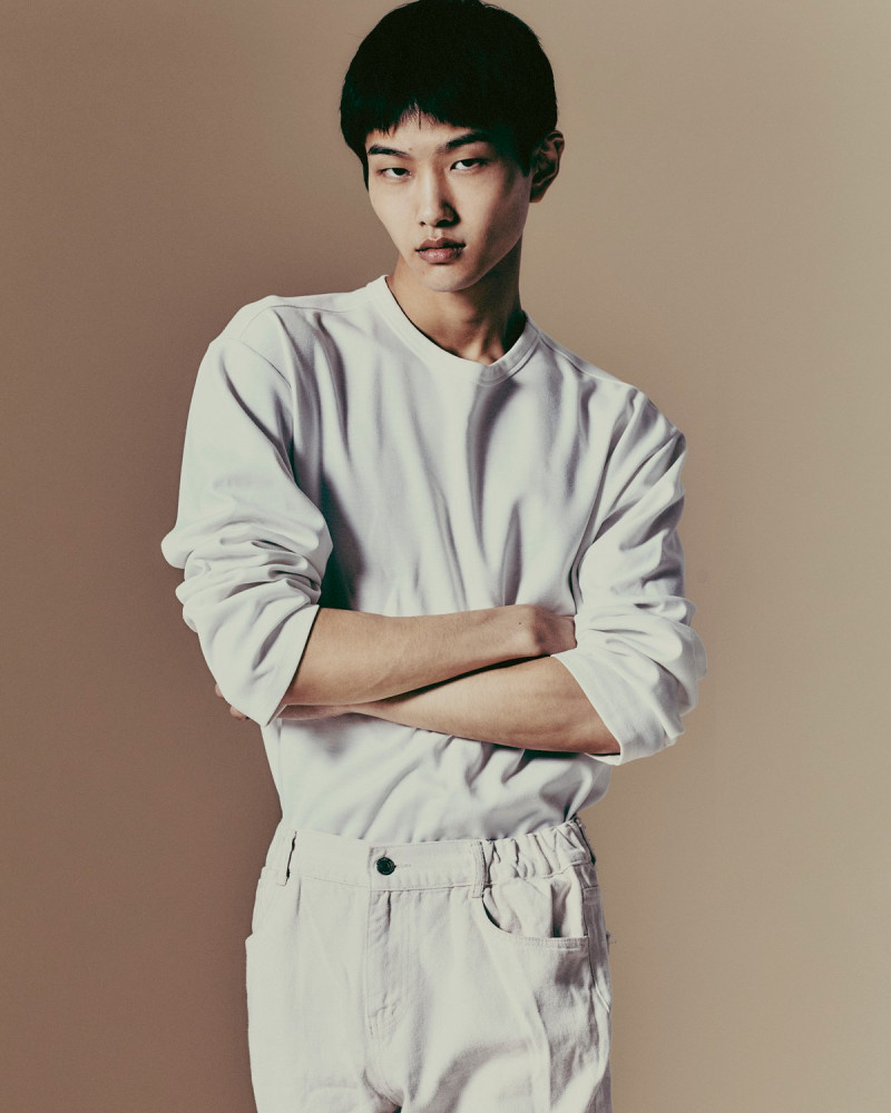 Photo of model Hyunjun Kim - ID 722935
