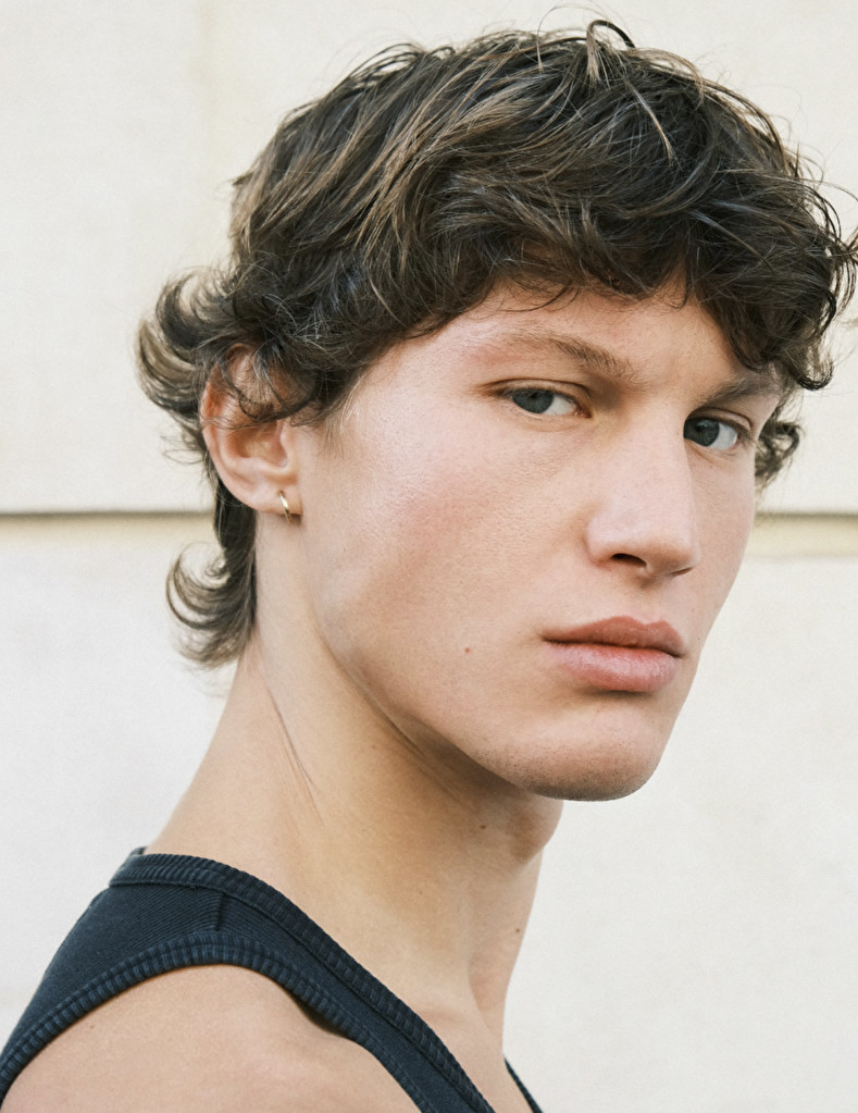 Photo of model Eliott Tipp - ID 722942