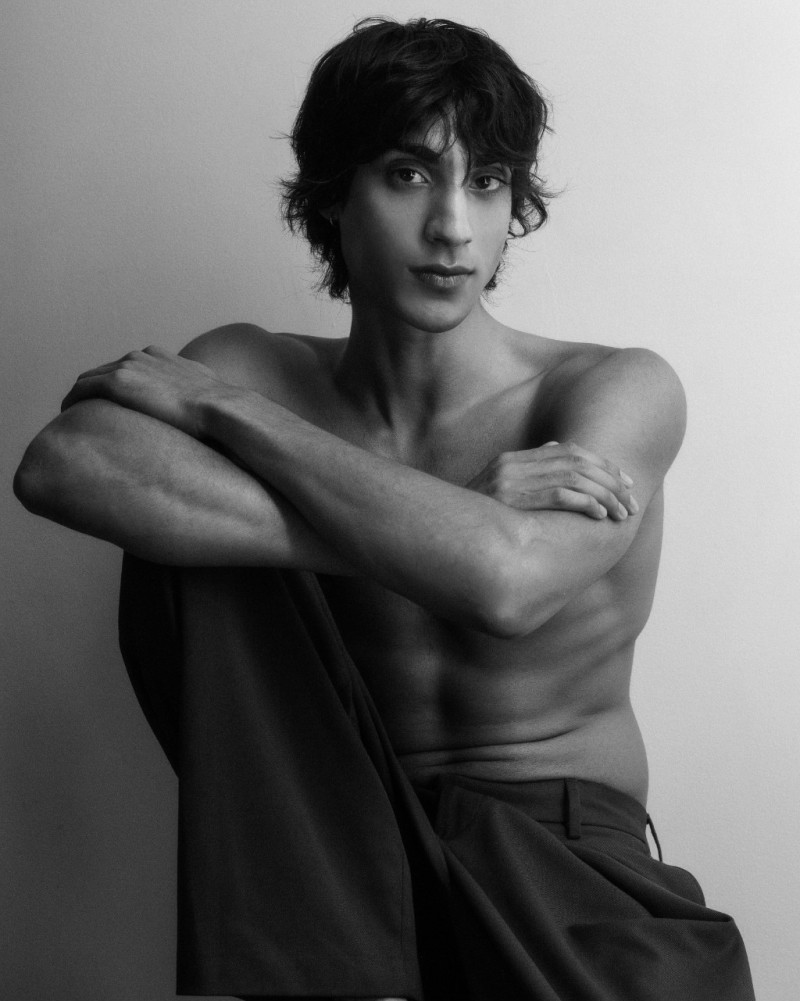 Photo of model Adarsh Jaikarran - ID 723198