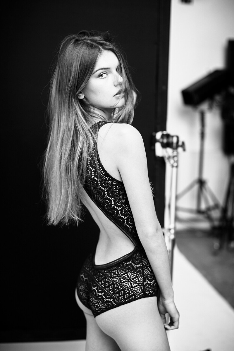 Photo of model Ines Maury - ID 723219