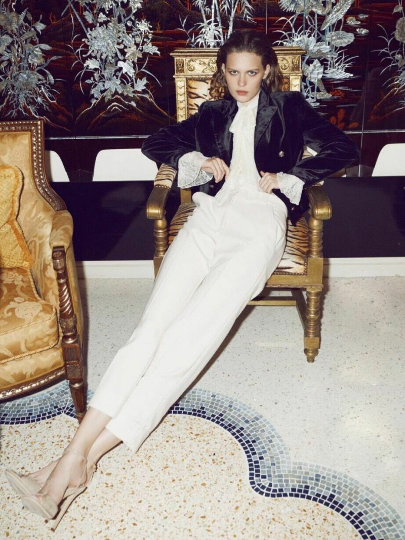 Photo of model Polina Dvoretskaya - ID 723358