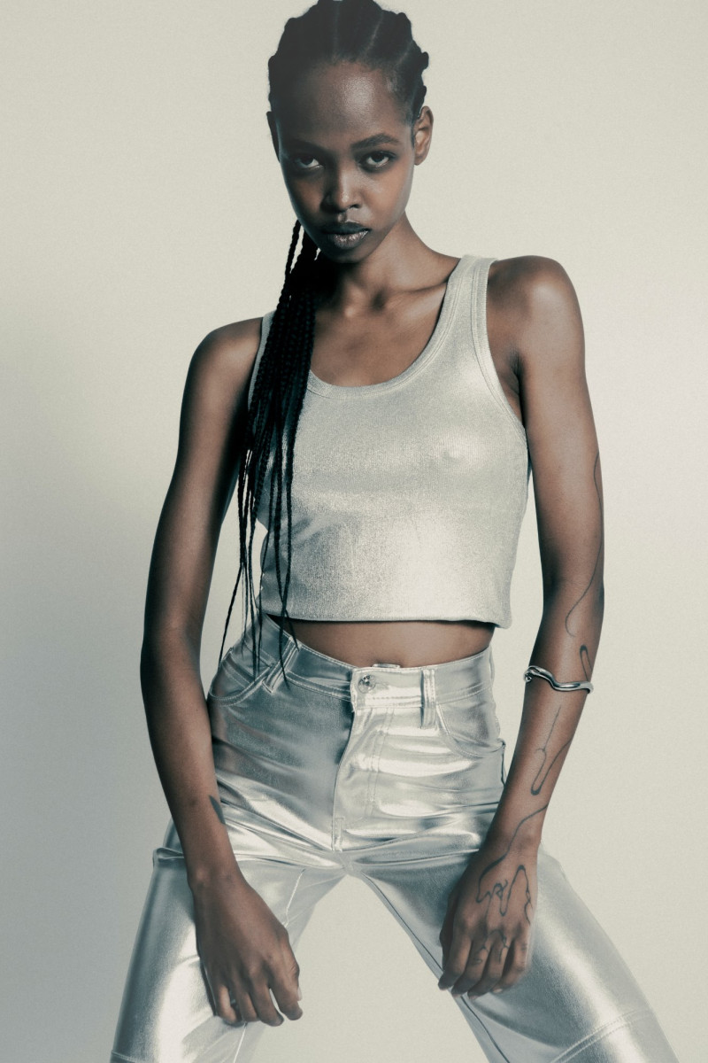 Photo of model Linda Umuhoza - ID 723417