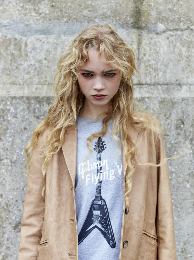 Photo of model Ella Dalton - ID 723605