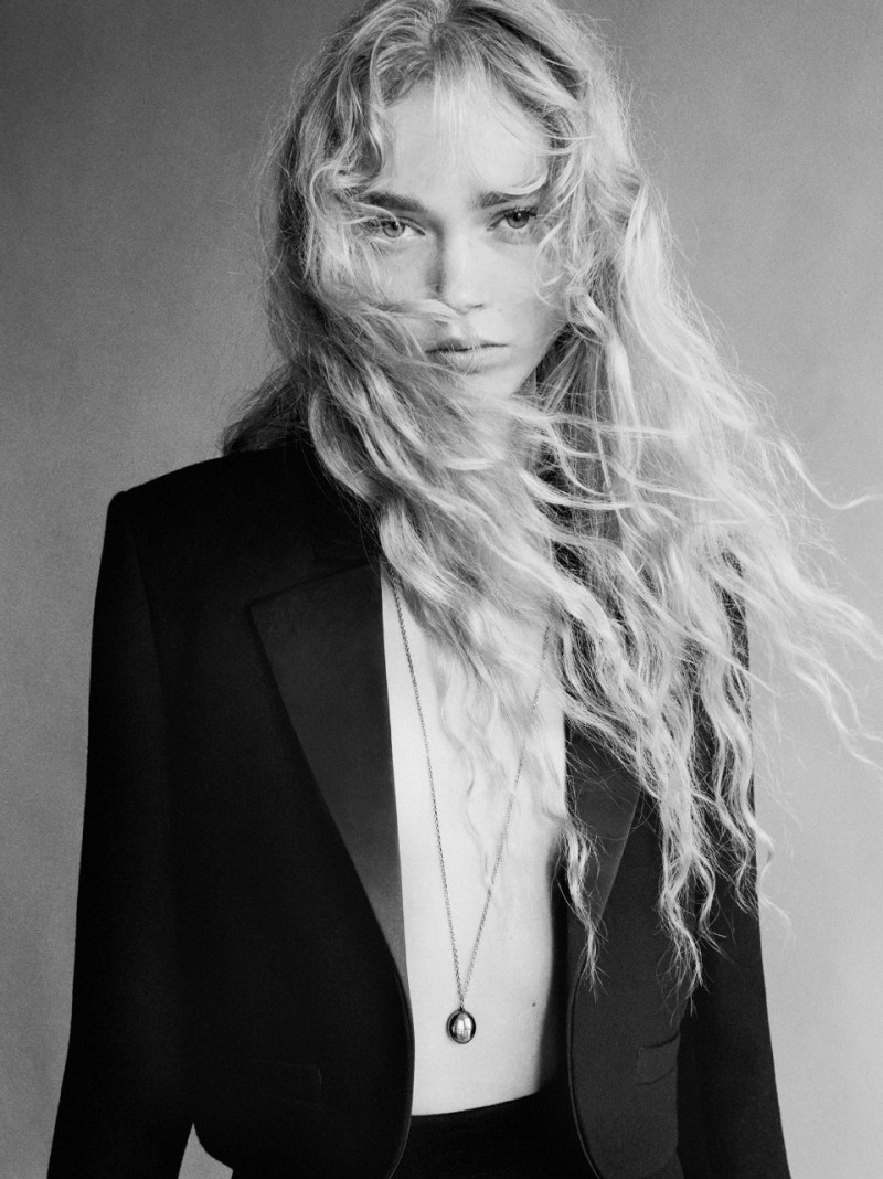 Photo of model Ella Dalton - ID 723617