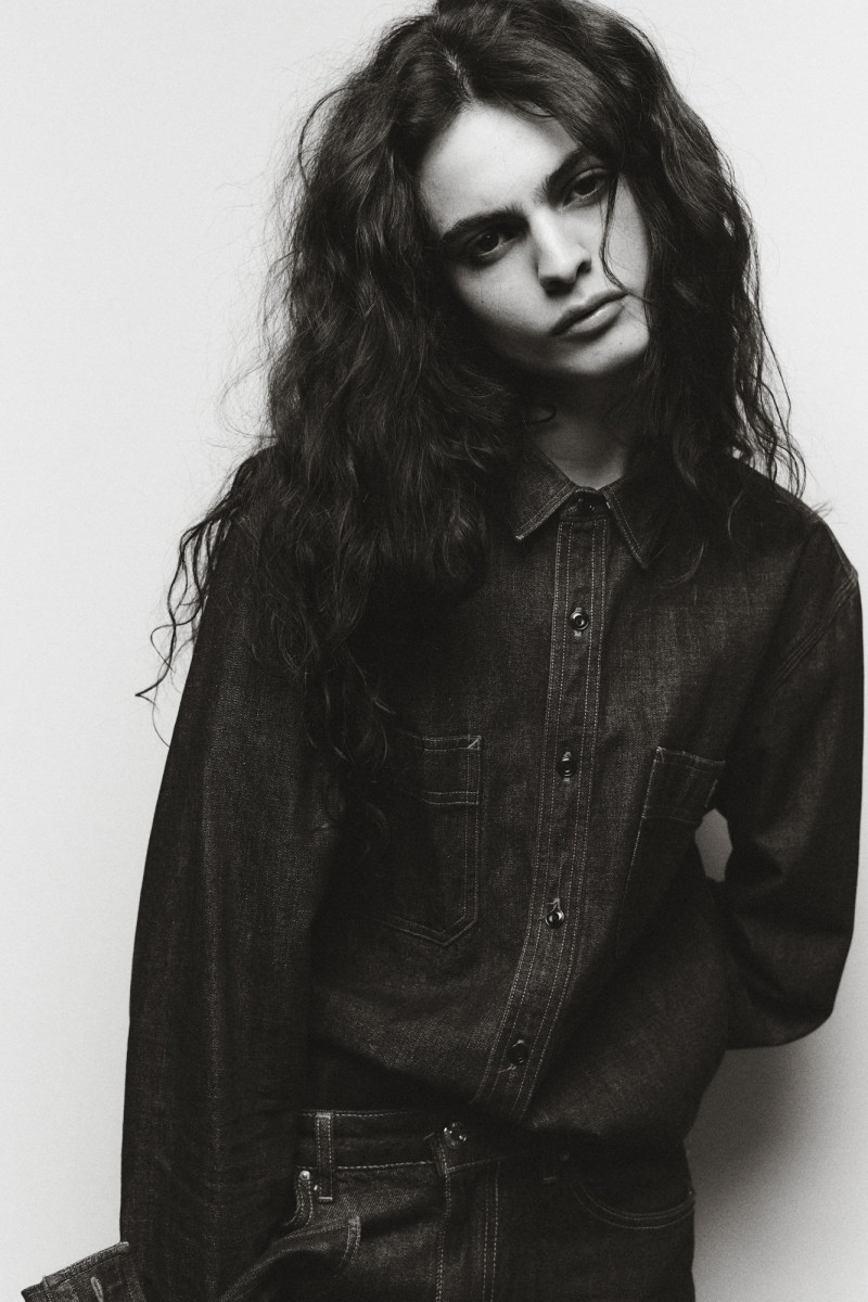 Photo of model Carol Monteiro - ID 723831