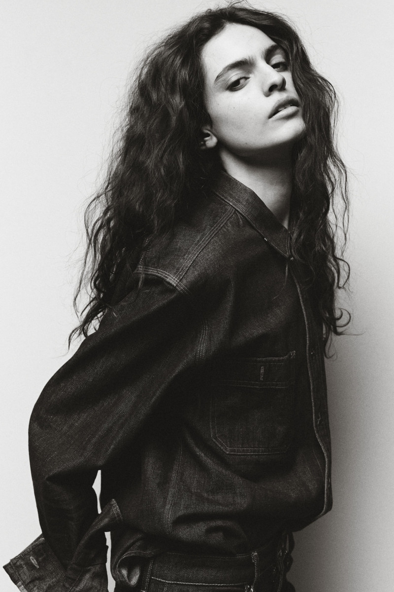 Photo of model Carol Monteiro - ID 723832