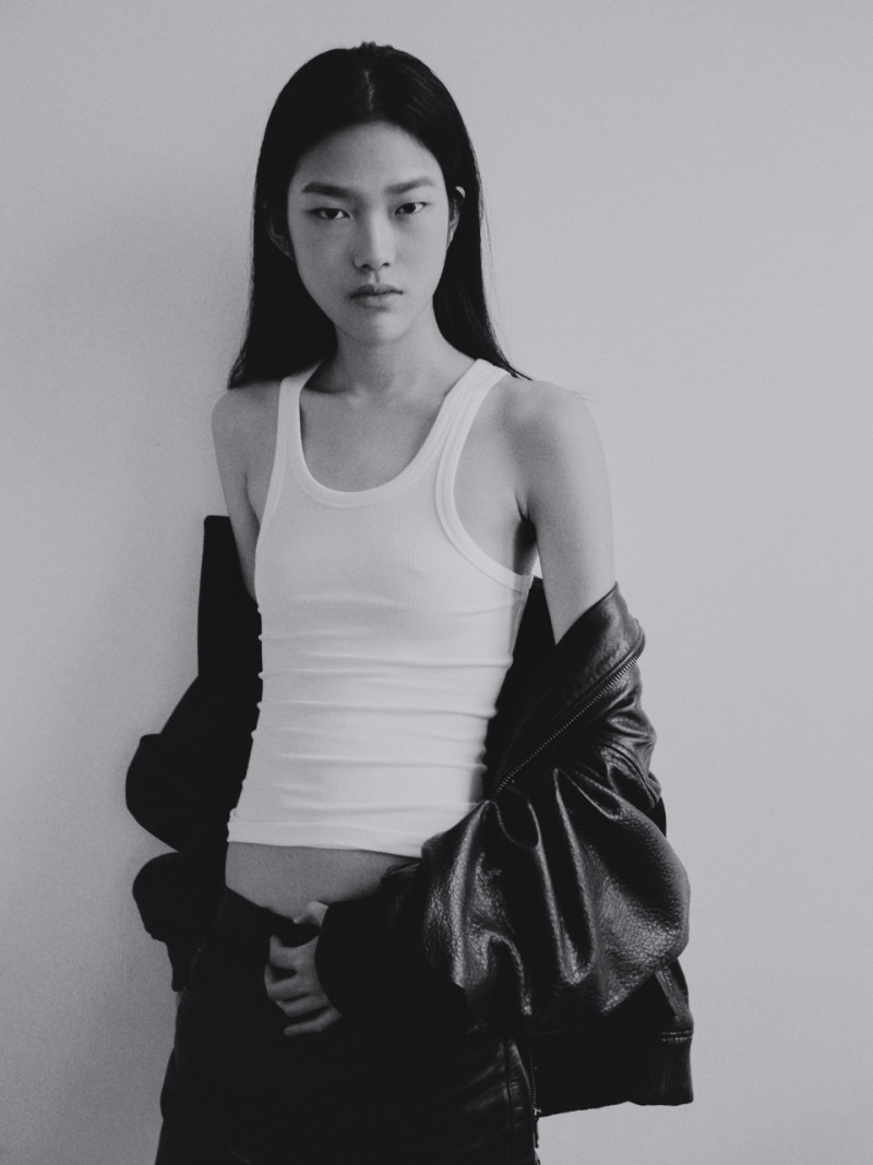 Photo of model Yuzhu Huang - ID 723921