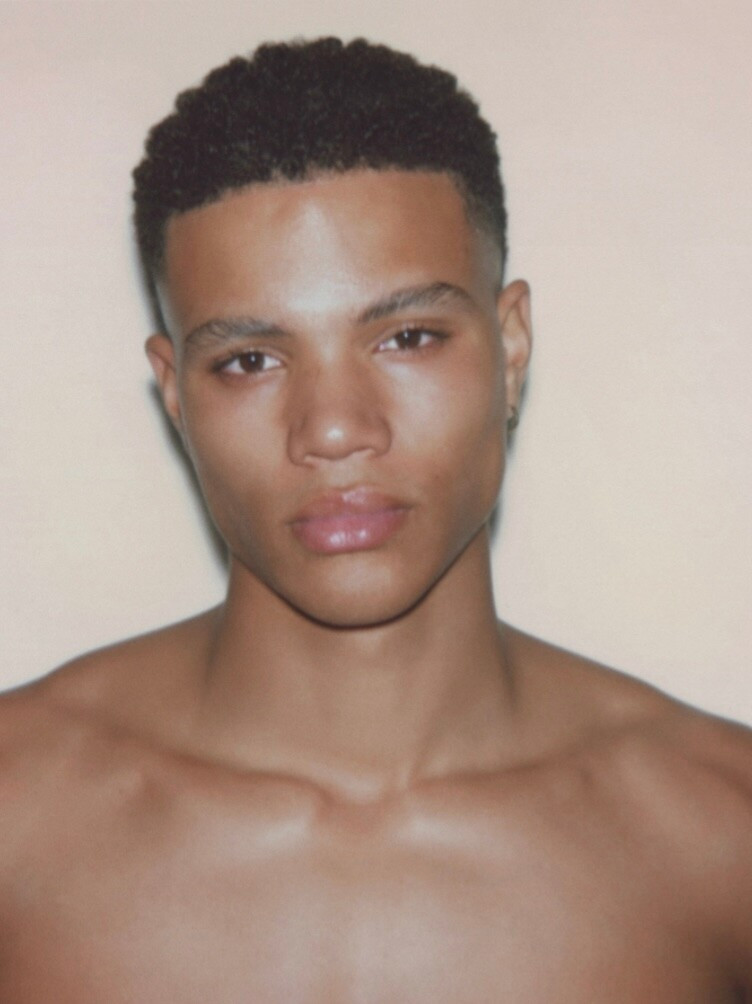 Photo of model Reece Myles - ID 723943
