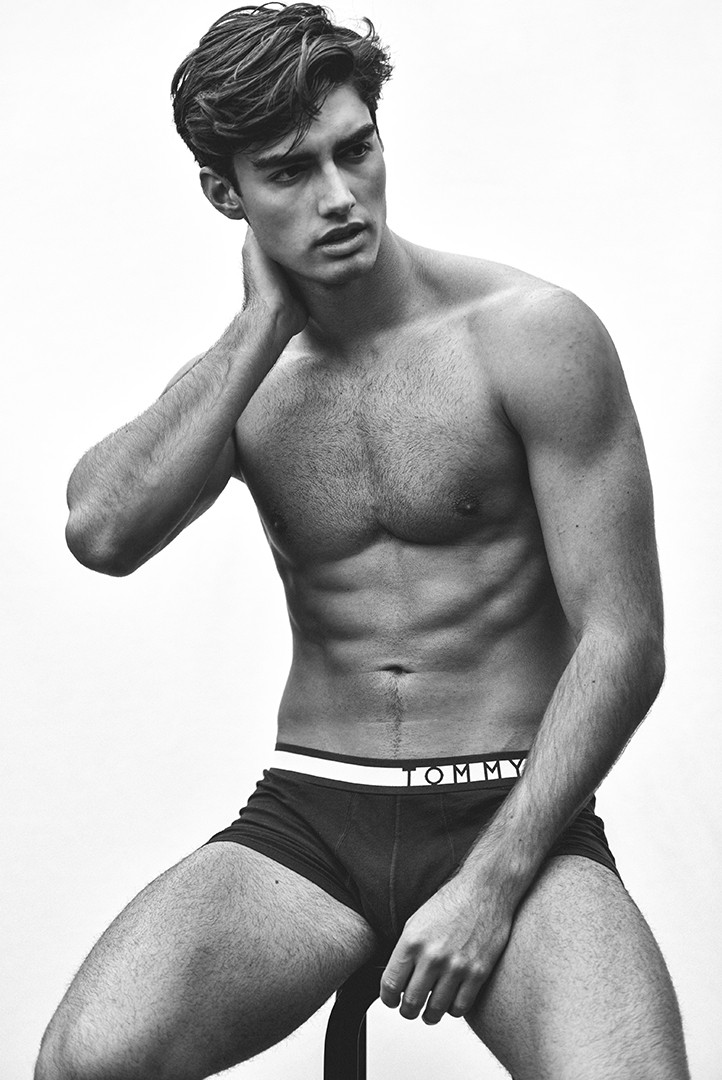 Photo of model Pascal Saal - ID 723946