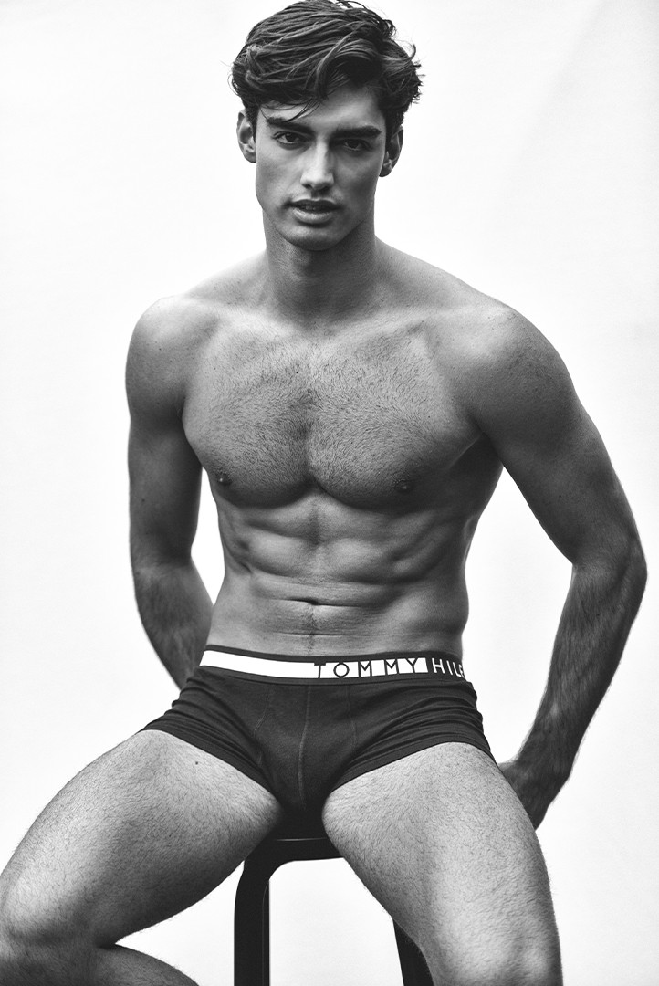 Photo of model Pascal Saal - ID 723947