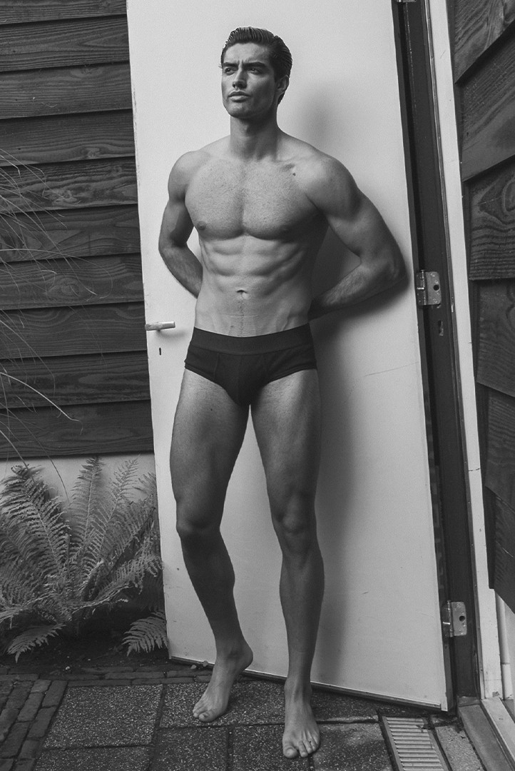 Photo of model Pascal Saal - ID 723949