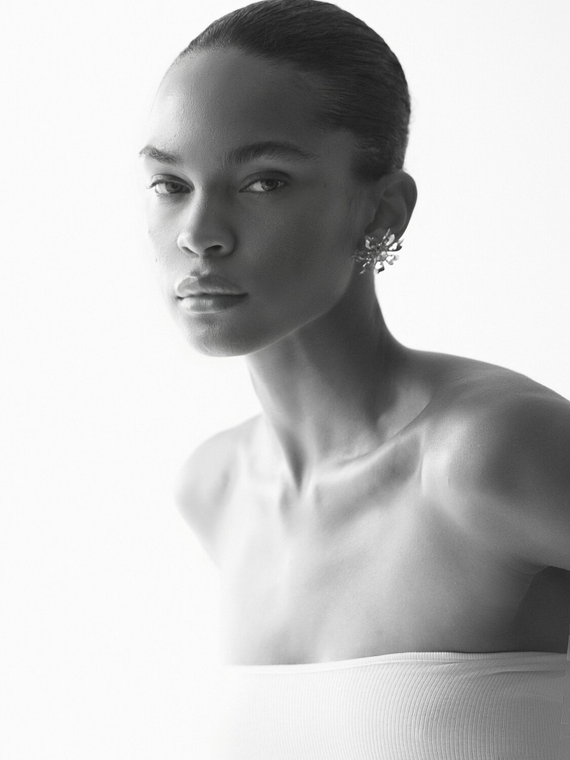 Photo of model Mirakela Love - ID 724259