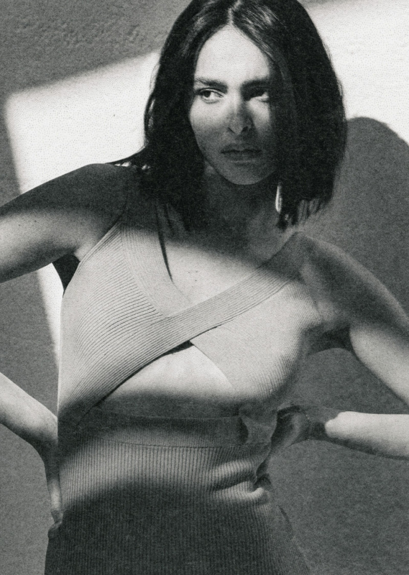 Photo of model Amelie Zalaiti - ID 724353