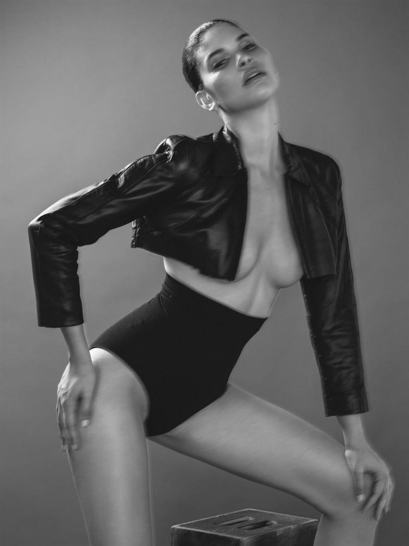 Photo of model Emmy Peña - ID 724438