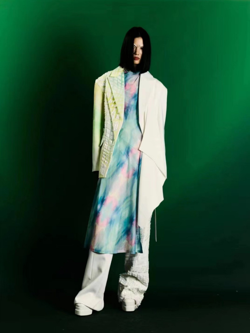 Photo of model Haojie Qi - ID 724773