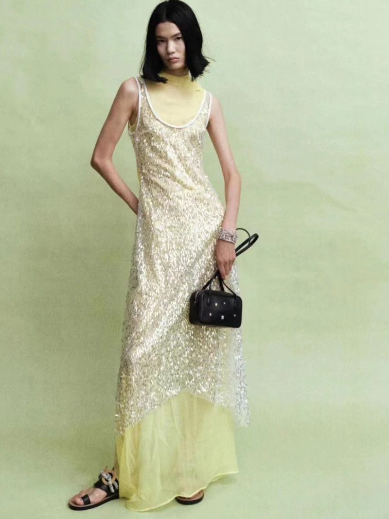 Photo of model Haojie Qi - ID 724777
