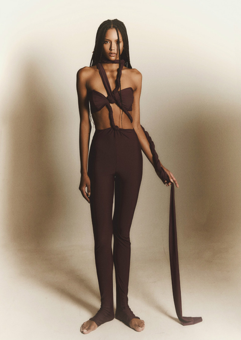 Photo of model Gloriana Sulbaran - ID 725081