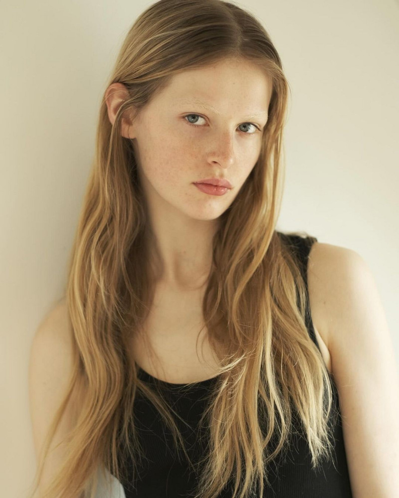 Photo of model Vikky Afanasieva - ID 725120