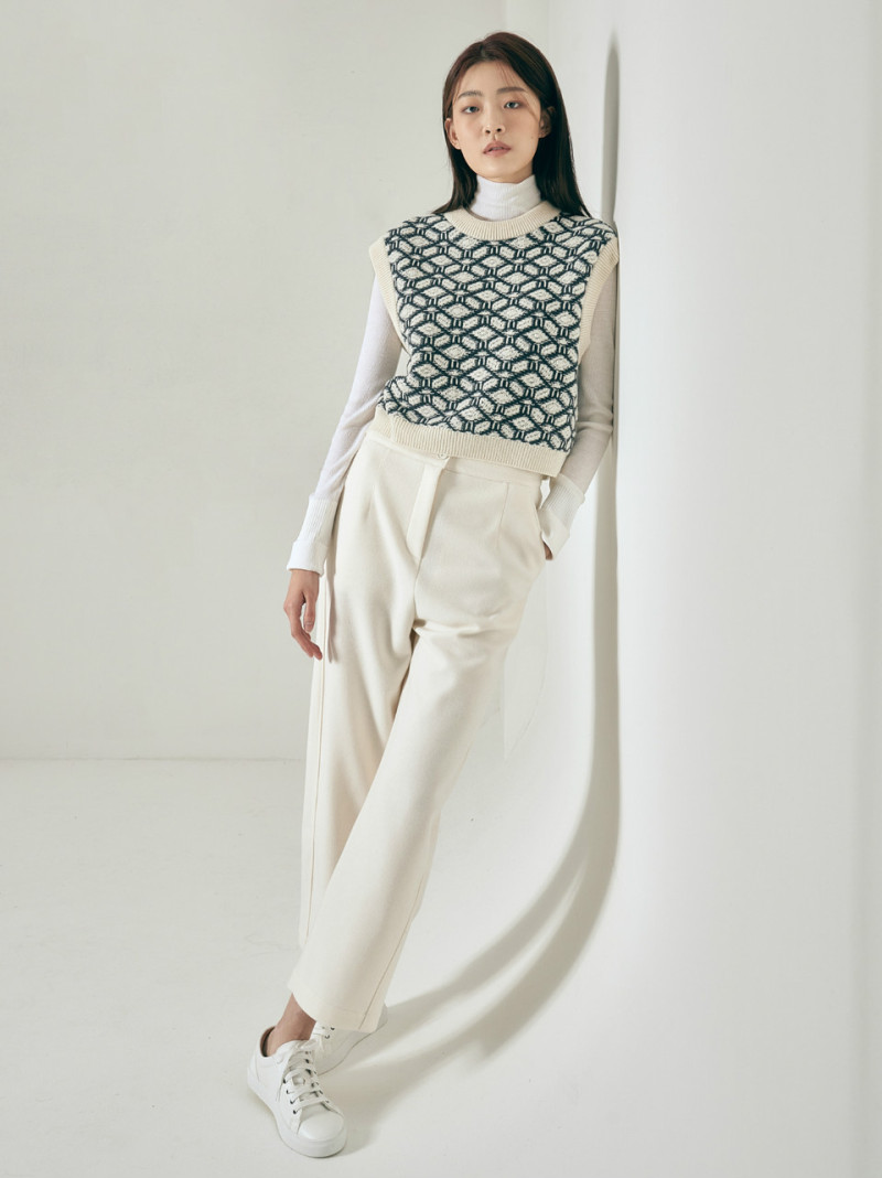 Photo of model Minso Kwak - ID 725147