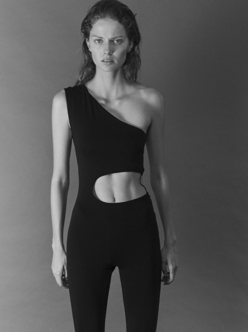 Photo of model Olivia Jonasz - ID 725175