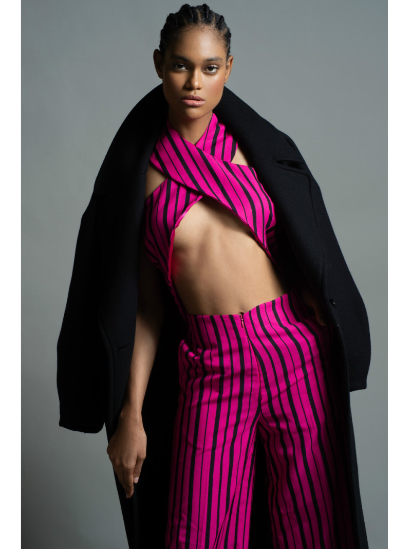 Photo of model Yireh Carrasco - ID 725324