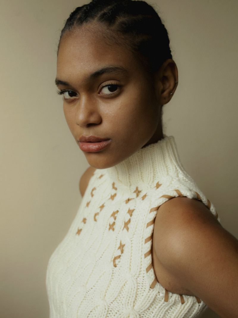 Photo of model Yireh Carrasco - ID 725329