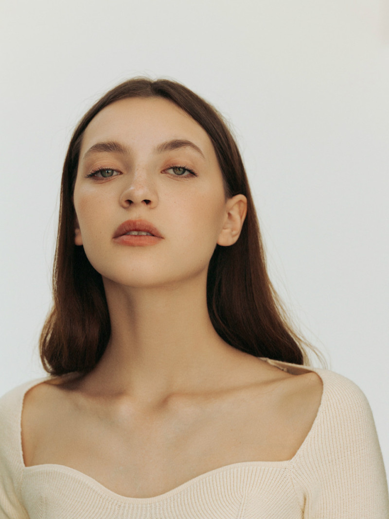Photo of model Semra Turkhan - ID 725360