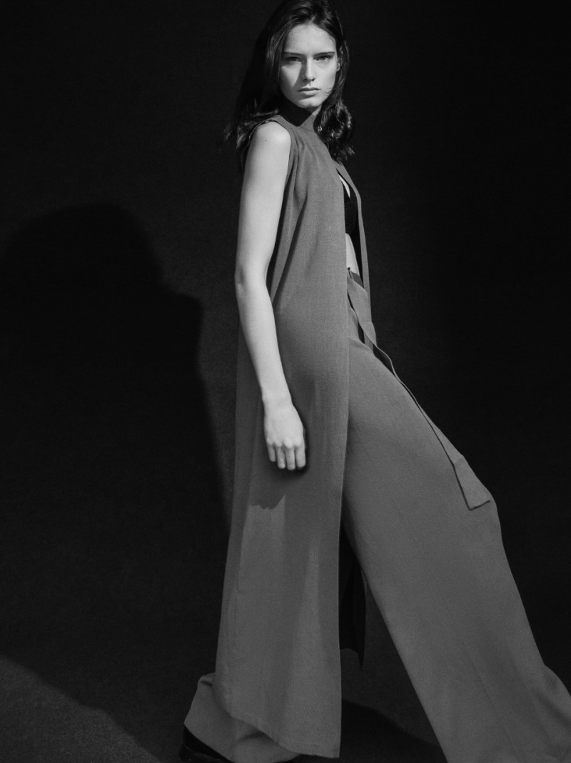 Photo of model Jade Muller - ID 725616