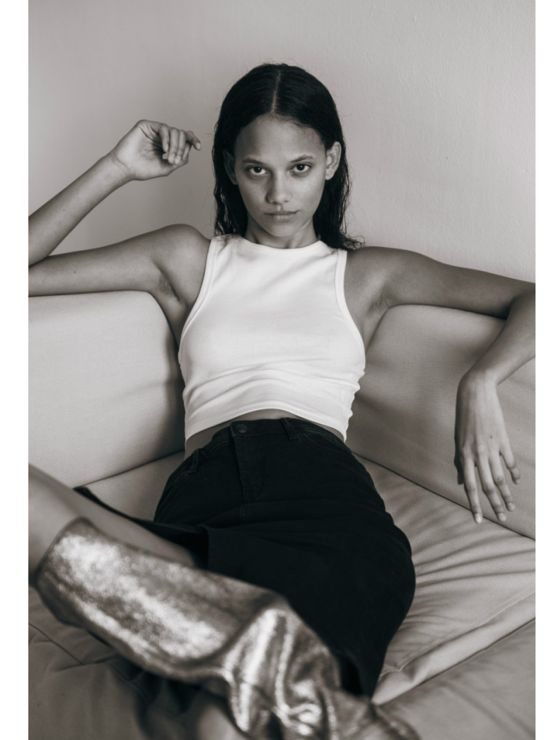Photo of model Mariangel Escarfuller - ID 725703