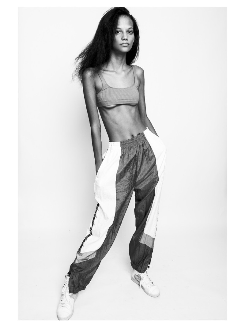 Photo of model Mariangel Escarfuller - ID 725704