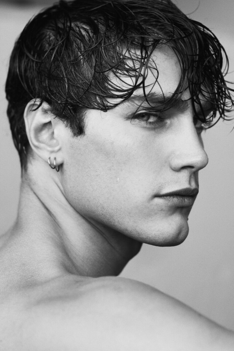 Photo of model Gino Pasqualini - ID 725735