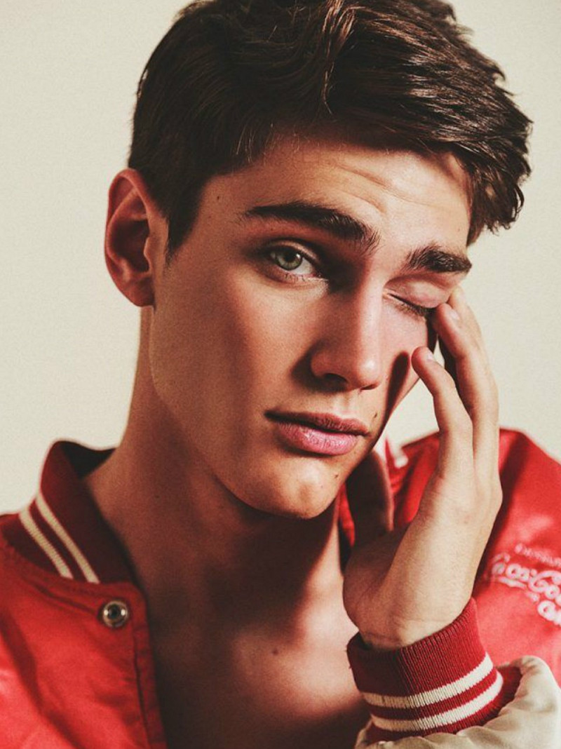 Photo of model Gino Pasqualini - ID 725747