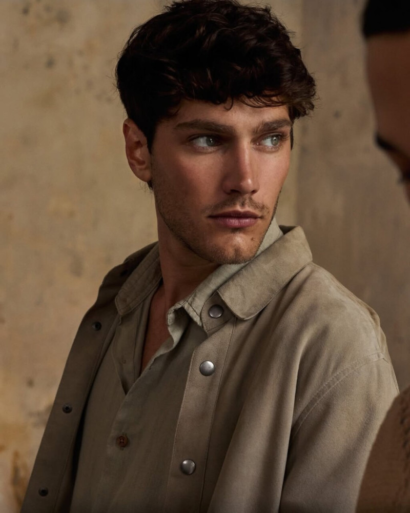 Photo of model Gino Pasqualini - ID 725749