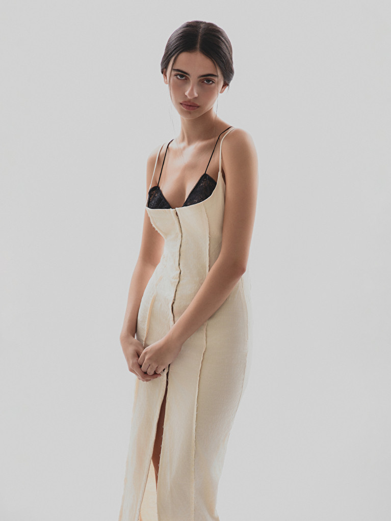 Photo of model Greta Suaya - ID 725802