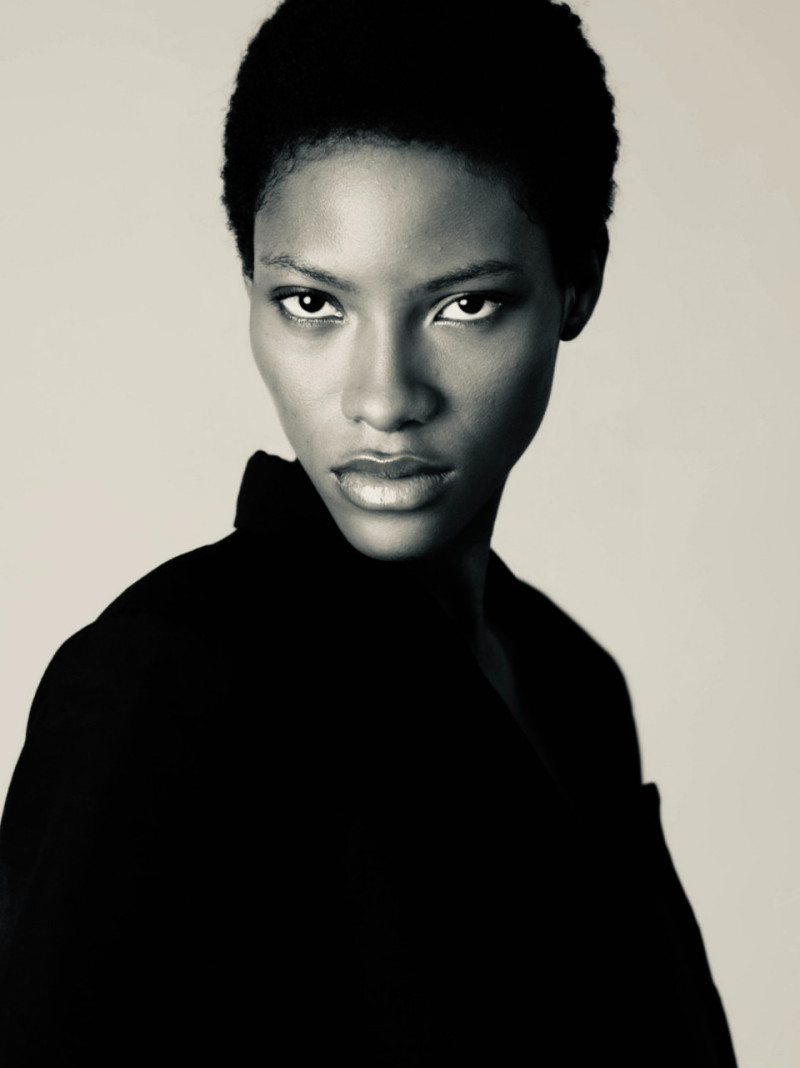 Photo of model Zarah Moreno - ID 725816