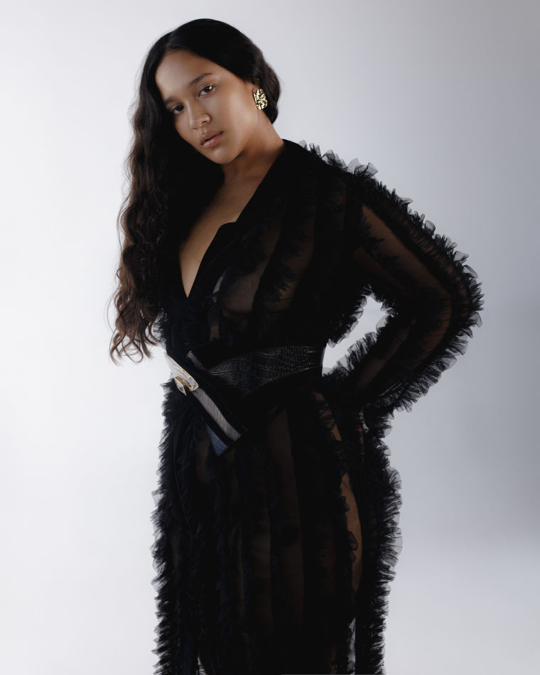 Photo of model Sarita Fernandez - ID 725932