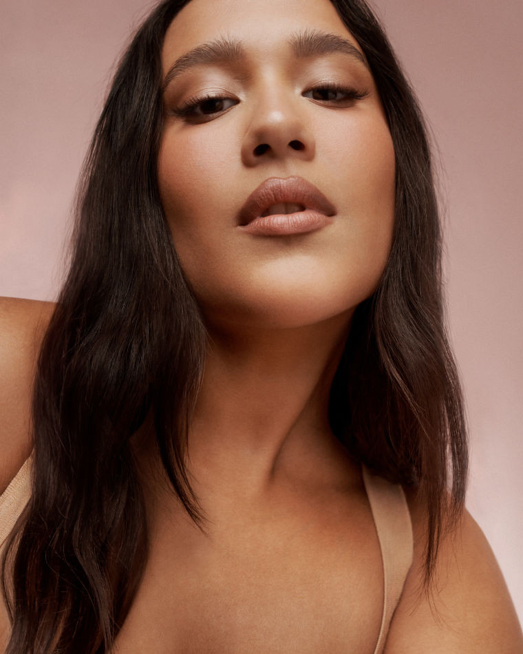 Photo of model Sarita Fernandez - ID 725946