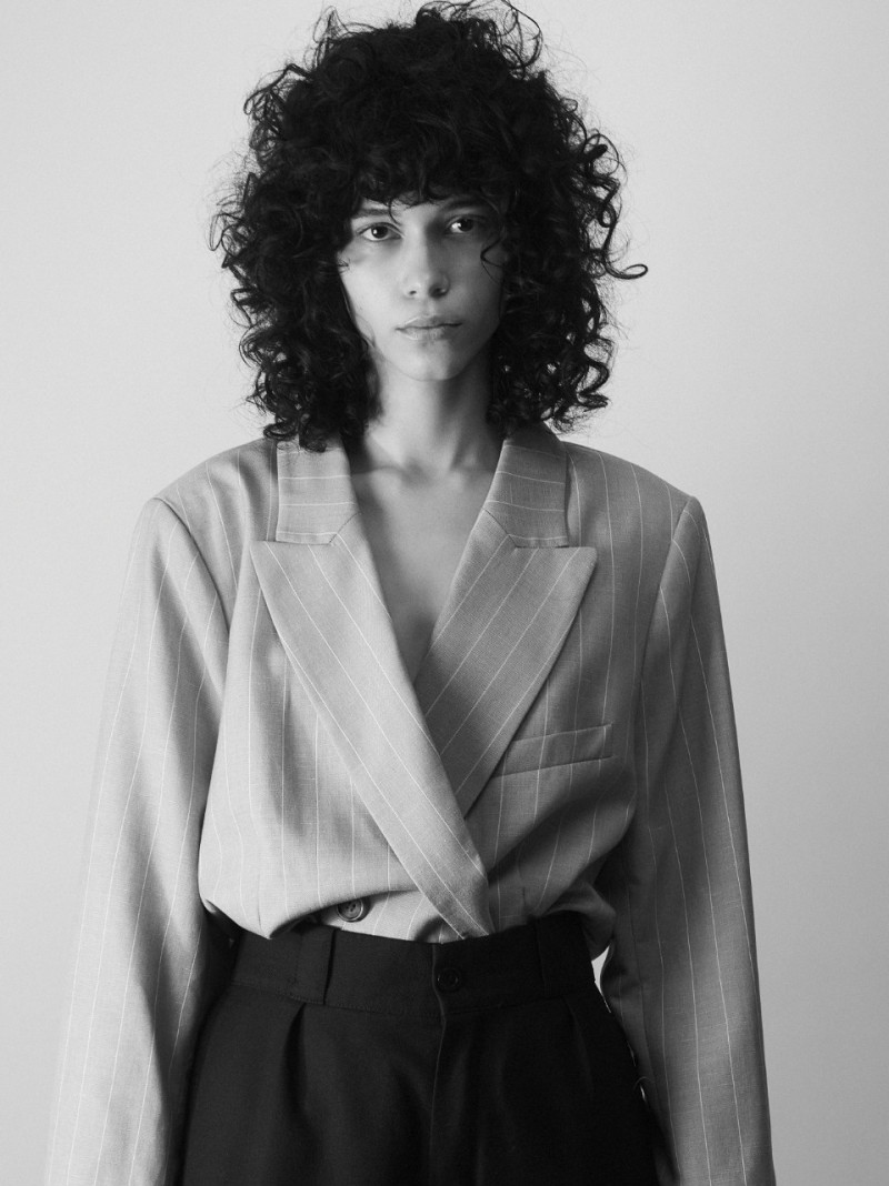 Photo of model Maria Mavarez - ID 726164