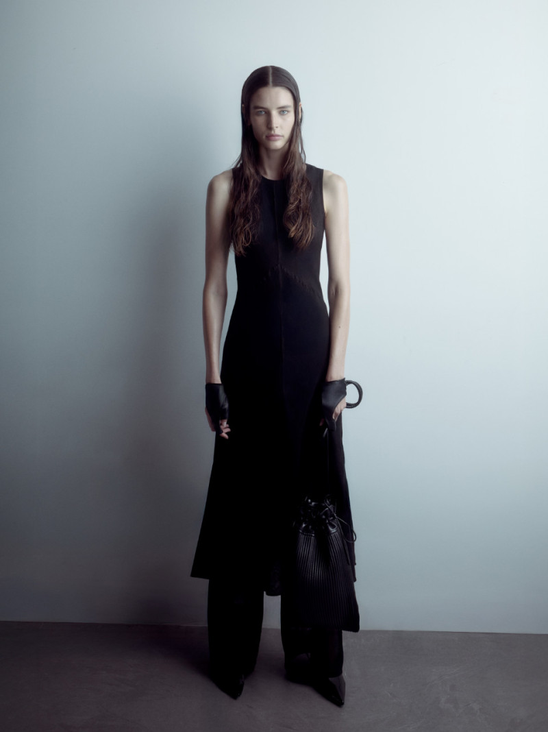 Photo of model Libby Taverner - ID 726198