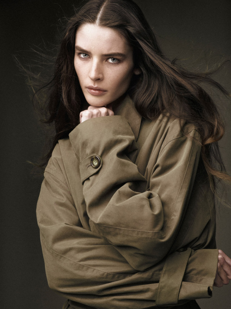 Photo of model Libby Taverner - ID 726205