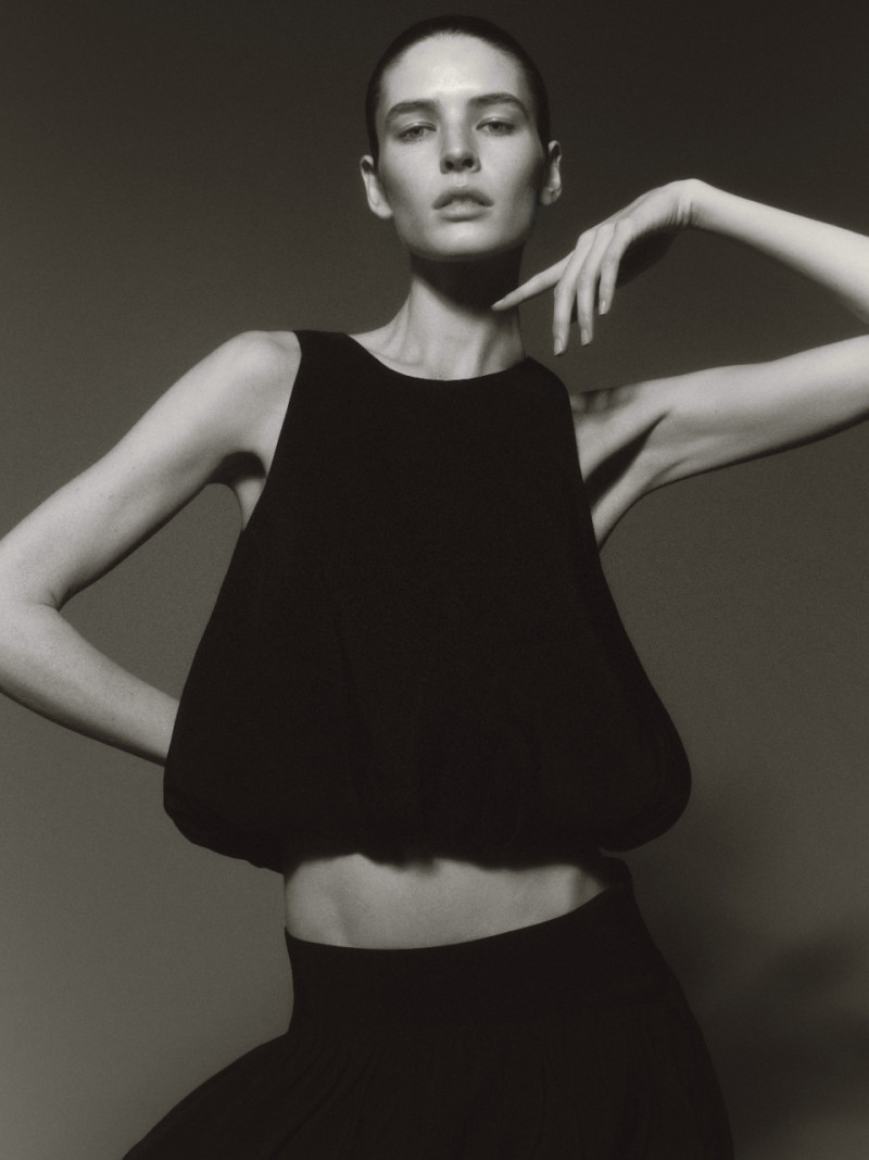 Photo of model Libby Taverner - ID 726210